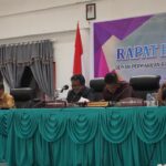 Paripurna Hari Kedua, Bupati Toba Sampaikan Nota Jawaban Terhadap Pandangan Umum Fraksi