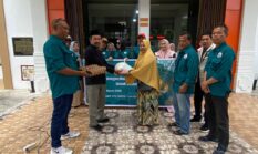 YTPK IASMA 1 LANDBOUW Bukittinggi Menyalurkan Paket Ramadhan Untuk Alumni,Siswa dan Non Alumni di Bukttinggi serta Agam